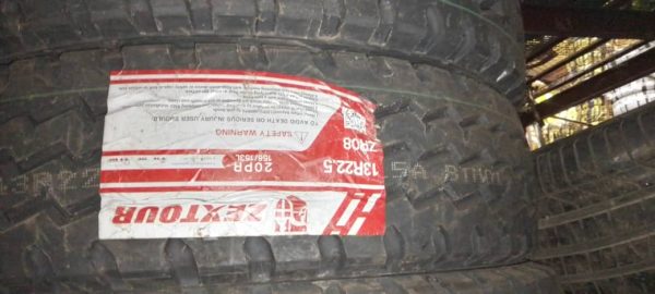 Zextour 13R22.5 Truck Tyres